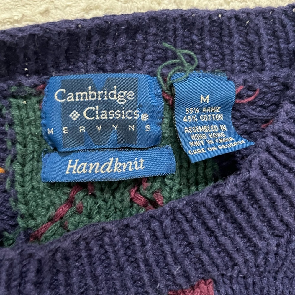 Vintage Cambridge Classics Hand Knit sweater - Picture 7 of 13